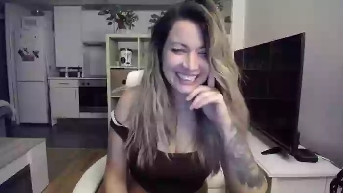 Lovely_Annais