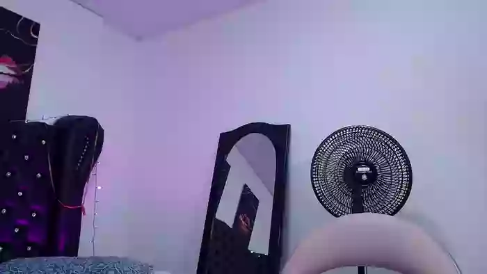 Sara_Vega80