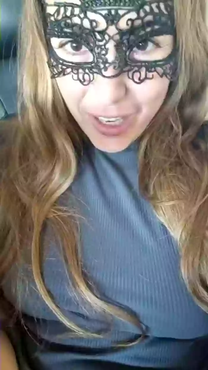 xCarolx