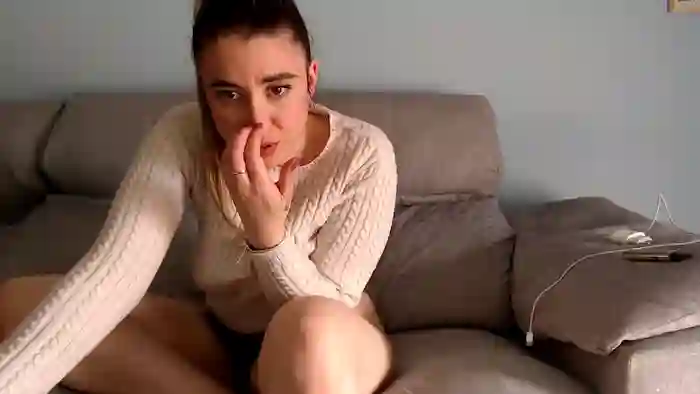 Leila25