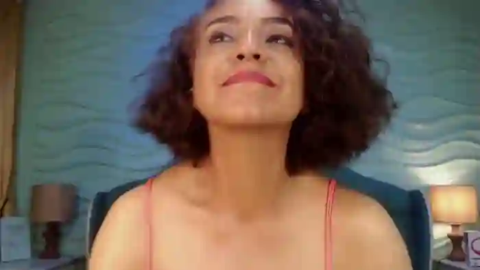 Nyomi_Mature