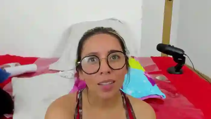 isa_loves_cum
