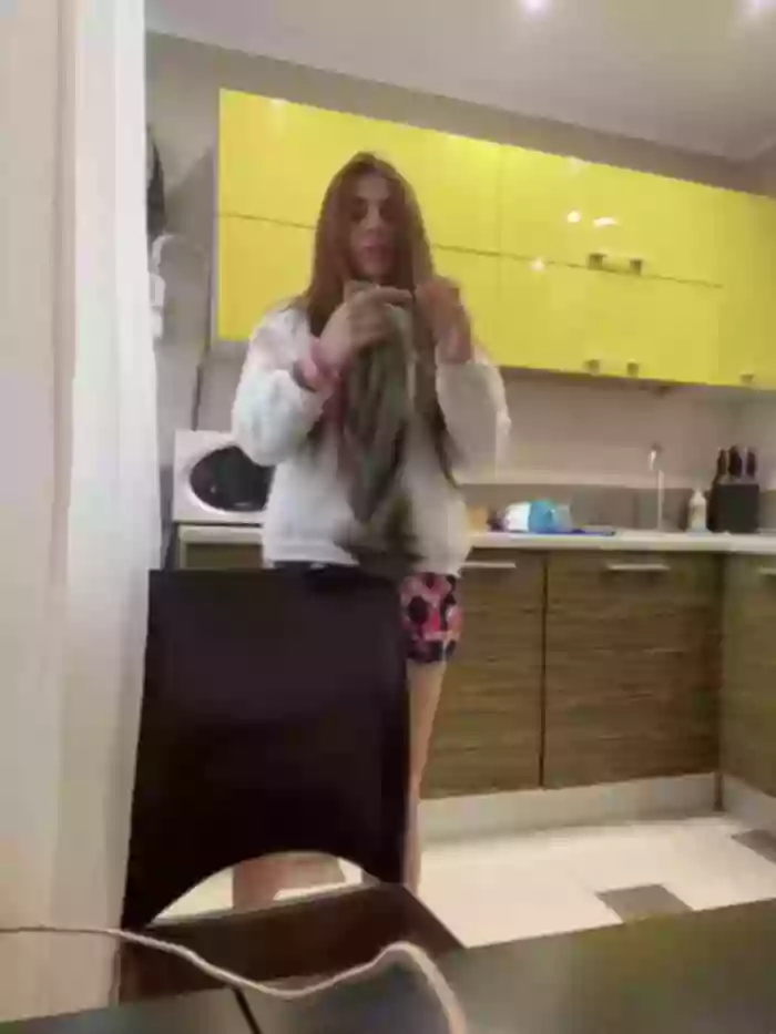 LadyyNika