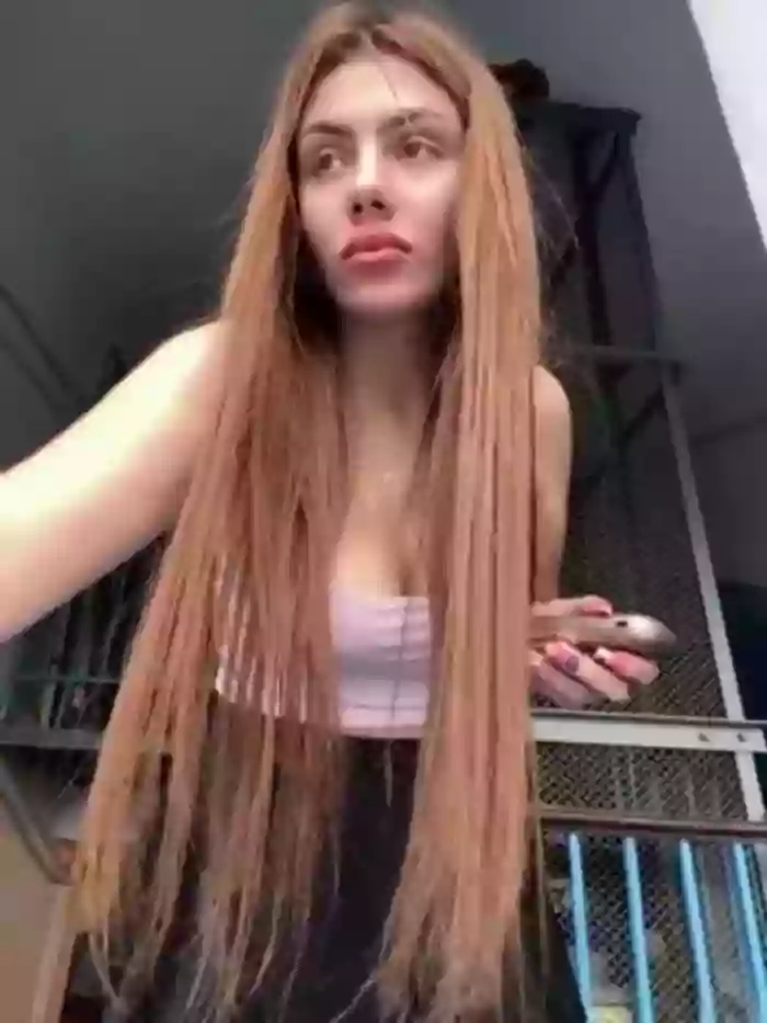 LadyyNika