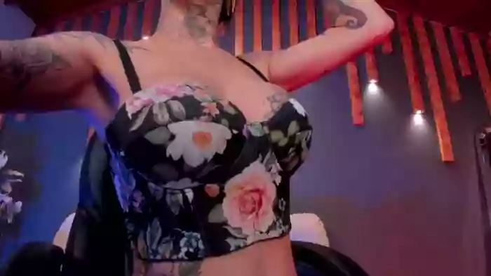 NicolleClaire