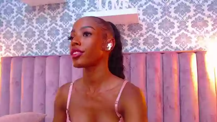 -AlissonFox