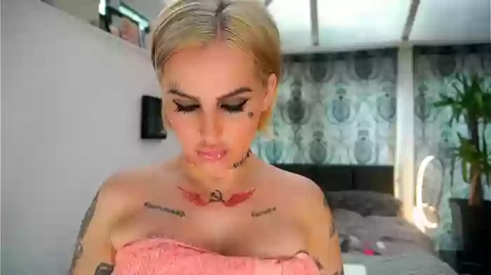 CallMeBadGirl