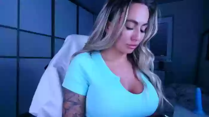 Isizzu-TOP
