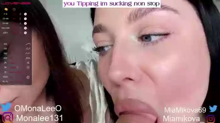 mia-mona