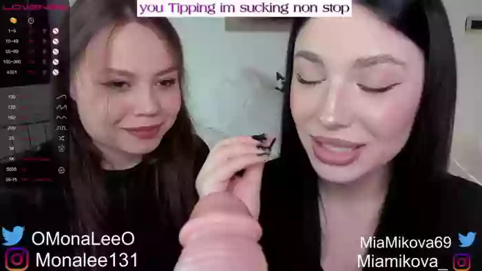 mia-mona