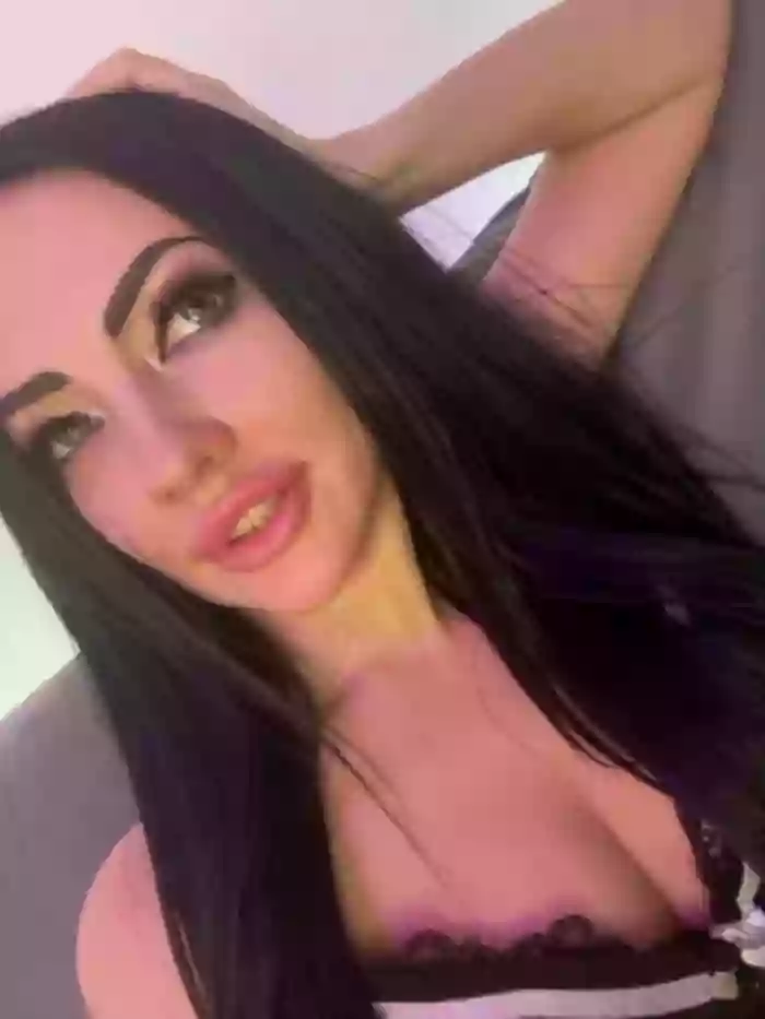 LADYCharmer