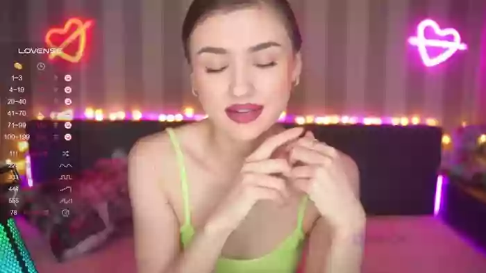 -glowlexis-
