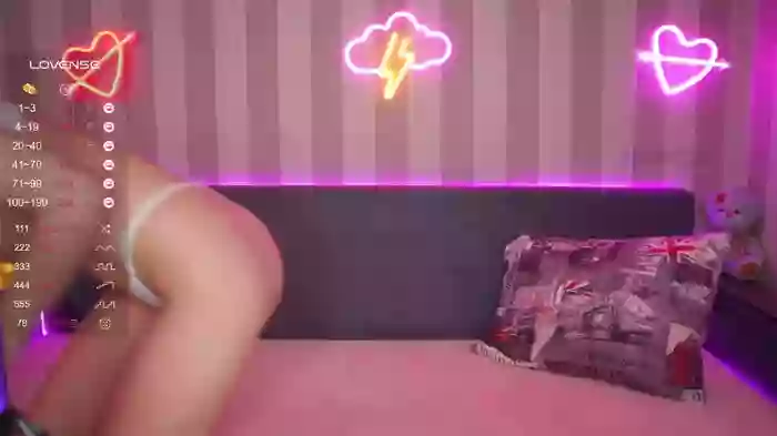 -glowlexis-