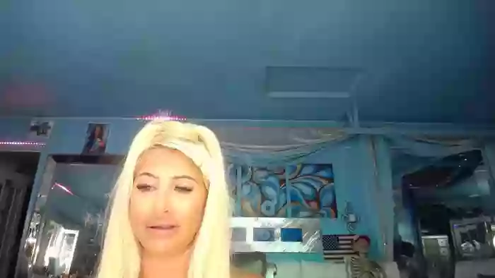 adrianna_fox