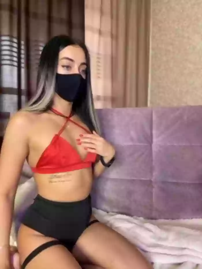 black-Lexi1