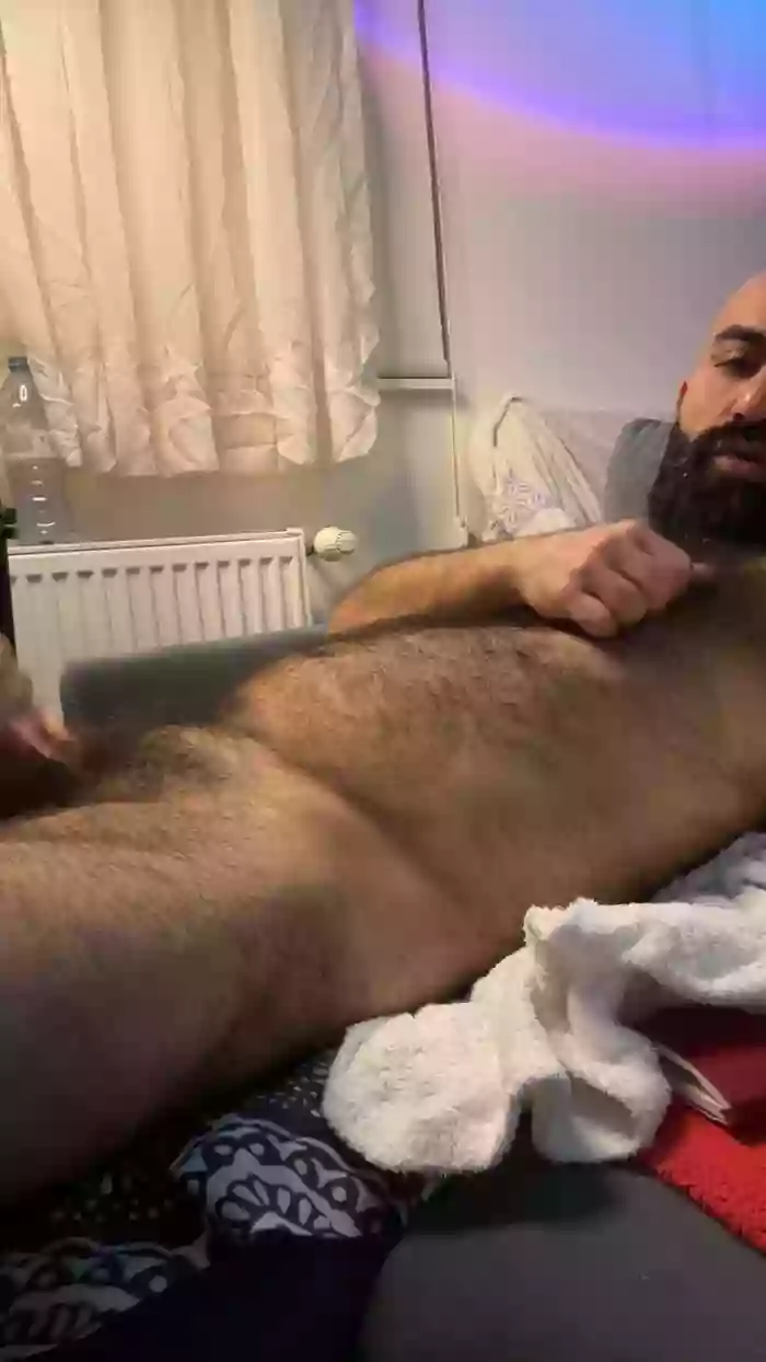 HairyCoupleAY