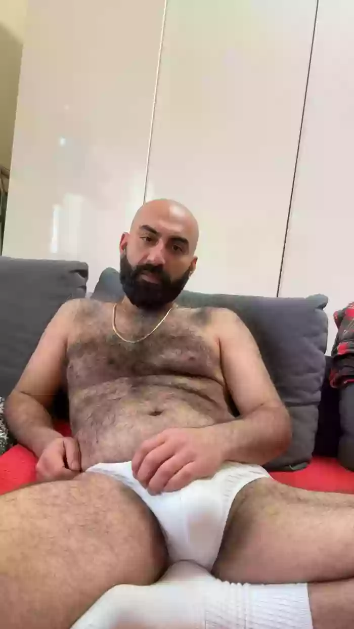 HairyCoupleAY