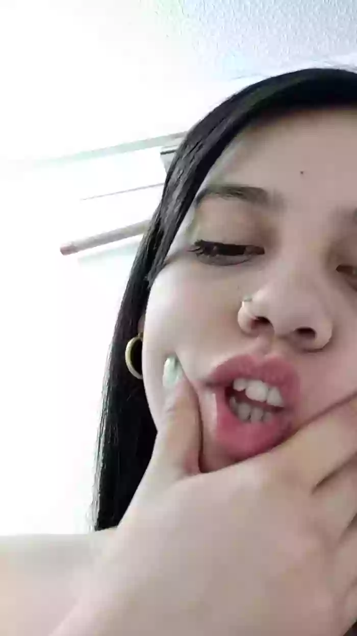 sweet_scarlett_