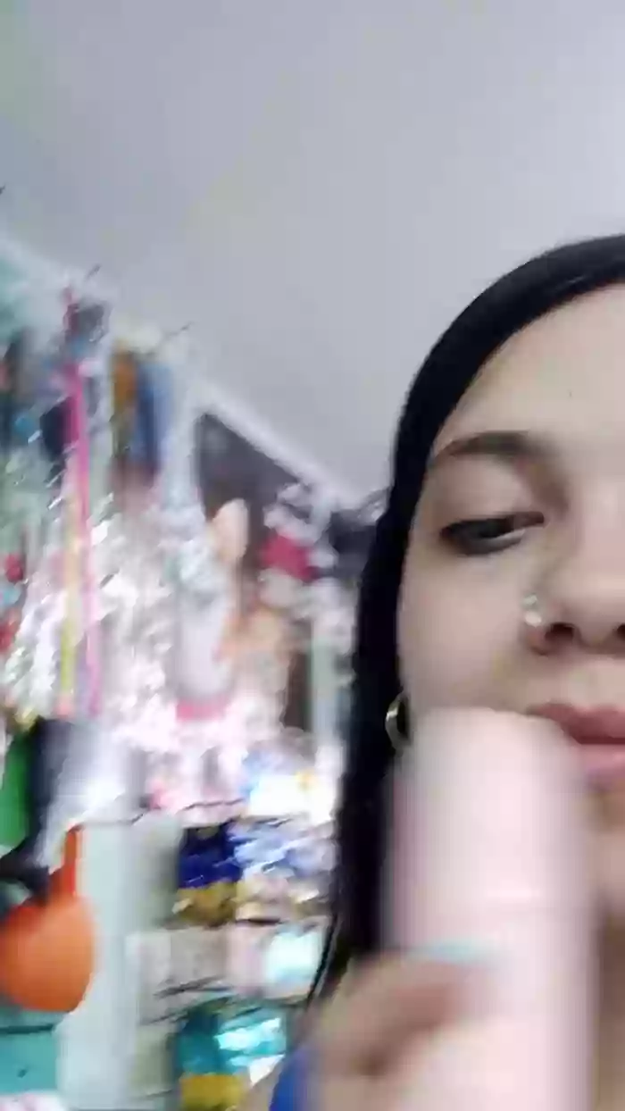 sweet_scarlett_