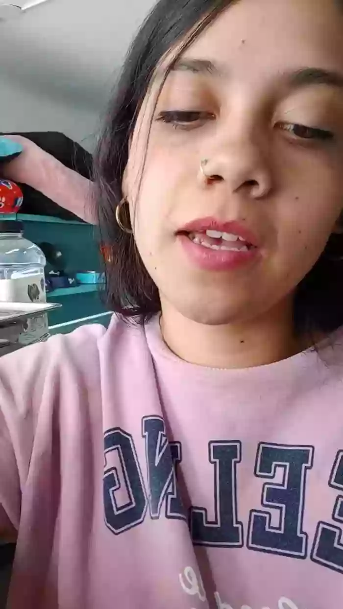 sweet_scarlett_