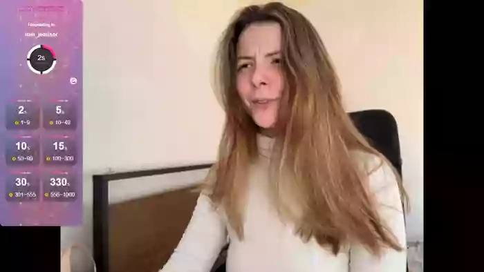 Nina_blain