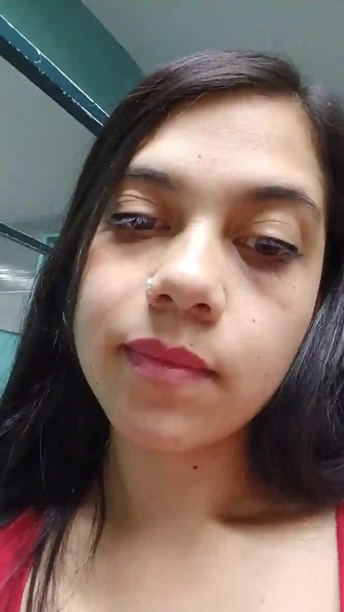 sweet_scarlett_