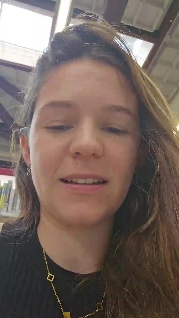 lucie_mehott