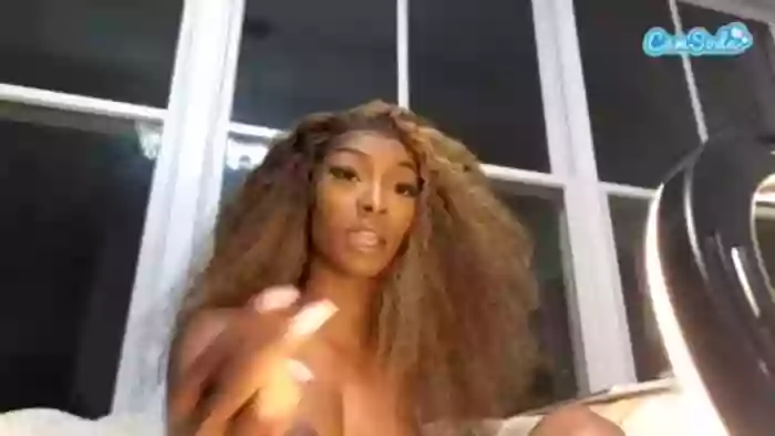 niviawolfe