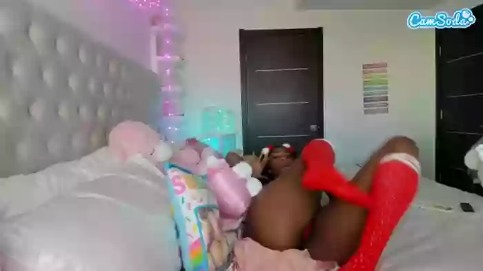 naomisimone
