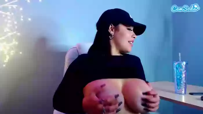 theofficialsophiasanchez