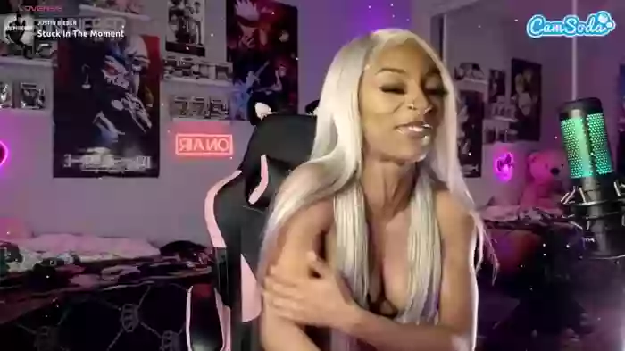 niviawolfe