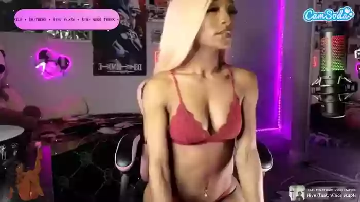 niviawolfe