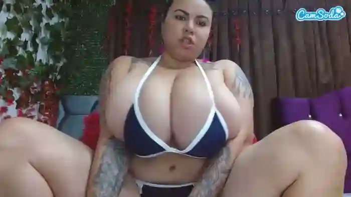 wonderfulltitys-mia