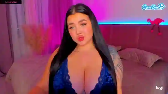 kylielips
