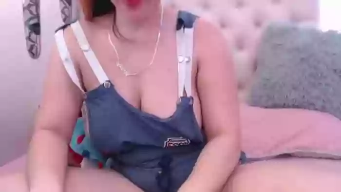 18KittenSquirt