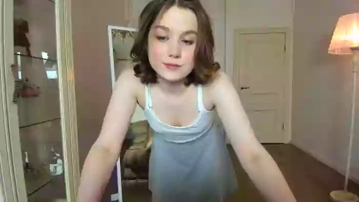 agata_adams