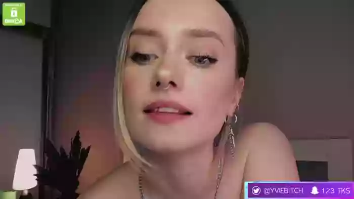 _yvie_