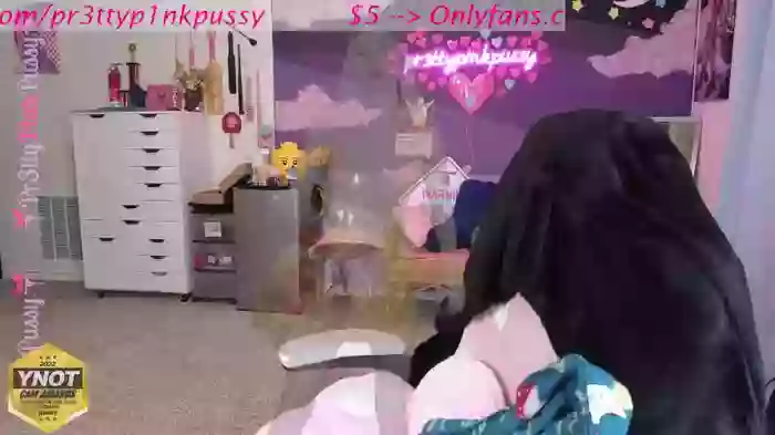 pr3ttyp1nkpussy