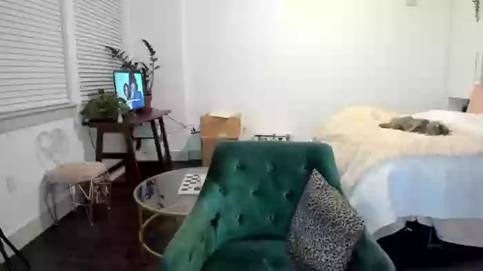 zoey_jade