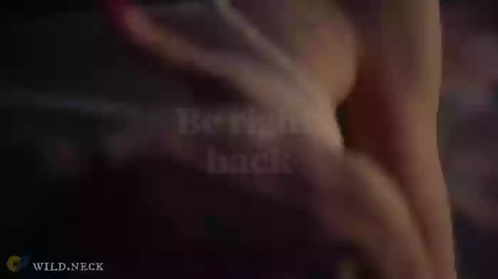 wild_neck
