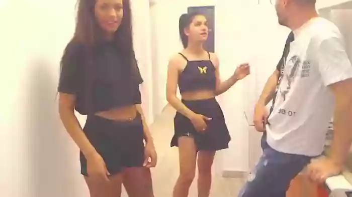maya_and_guests