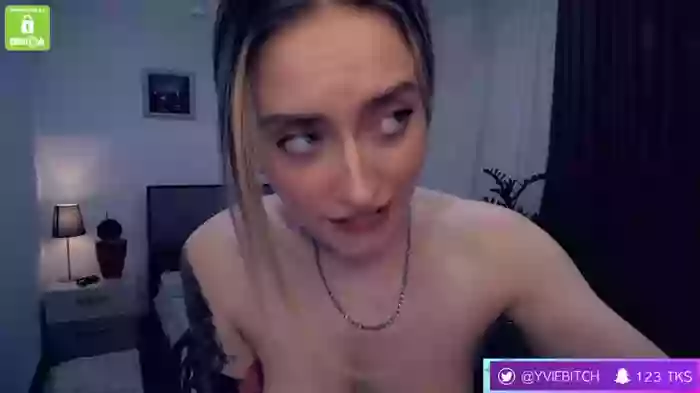 _yvie_