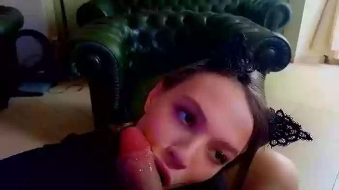 _demi_dee_