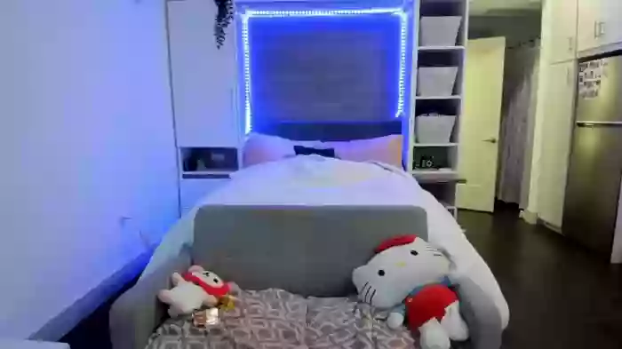 zoey_jade