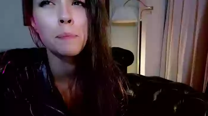 _demi_dee_