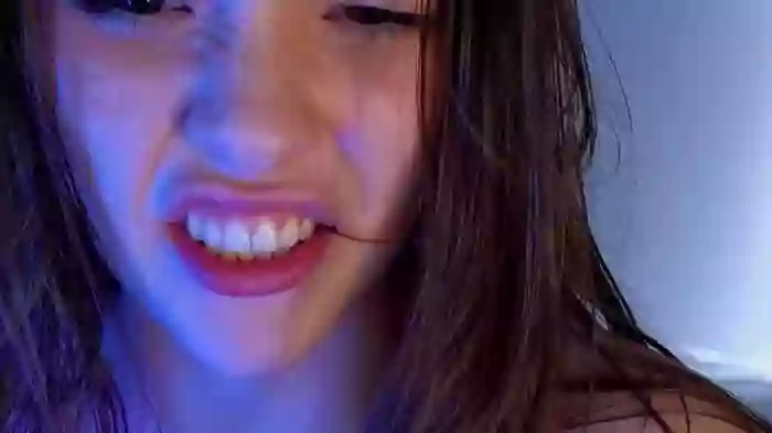 _demi_dee_