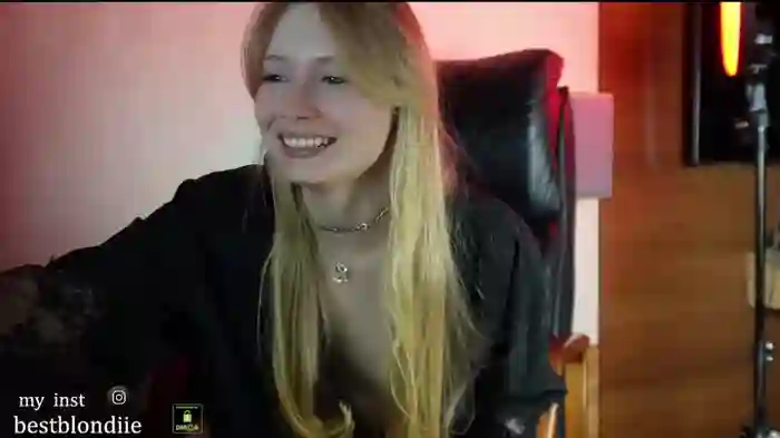 bestblondiiecb