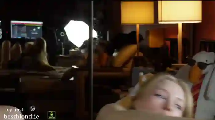bestblondiiecb