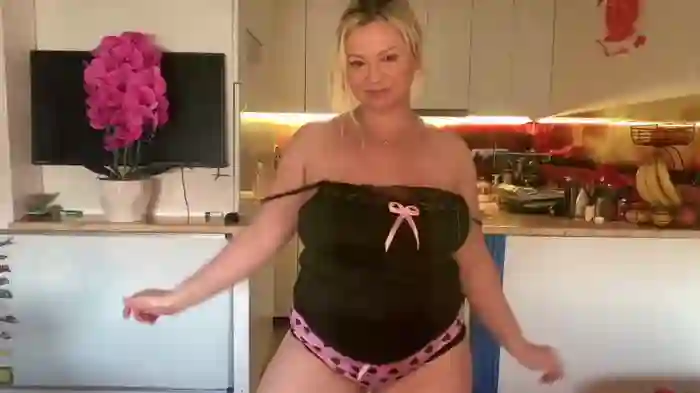 kiradivine