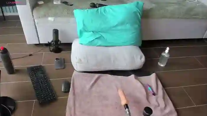 angel_face_devil_mind